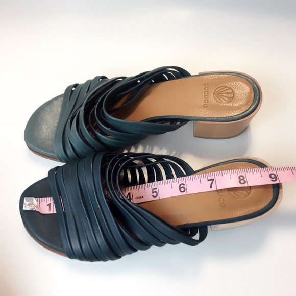 LAST PAIR! New COCLICO Strappy Sandals - Picture 4 of 10